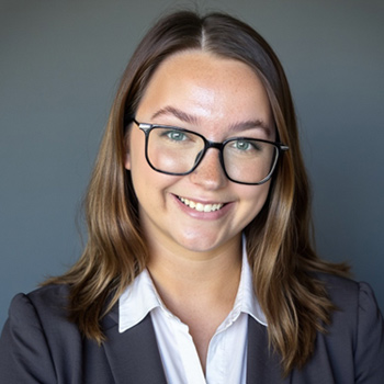 Hailey Reed Recruiting Coordinator of Granny NANNIES Venice